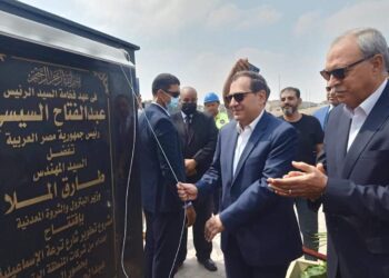 تحت شعار بالعمل و الكفاح تنهض الأمم و تتقدم:  وزير البترول ومحافظ القليوبية يفتتحان مستودعات شركة التعاون للبترول