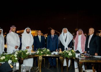 الخطوط الجوية السعودية تحتفي بمرور ٧٥ عامًا على تسيير أولى رحلاتها إلى مصر