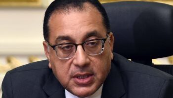 مدبولى يتابع موقف انتقال الحكومة والمشروعات الجاري تنفيذها بالعاصمة الإدارية الجديدة