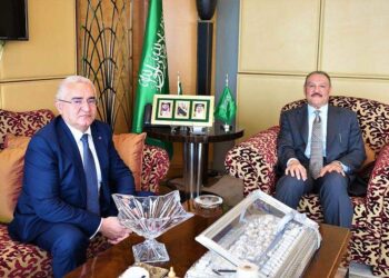 السفير السعودى يستقبل نظيره الأذربيجانى