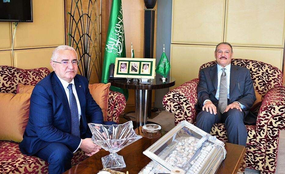 السفير السعودى يستقبل نظيره الأذربيجانى
