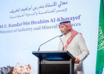 وزير الصناعة السعودى: السياحة محرك رئيسى لنمو الاقتصاد .. والمملكة تستهدف 100 مليون زائر بحلول 2030