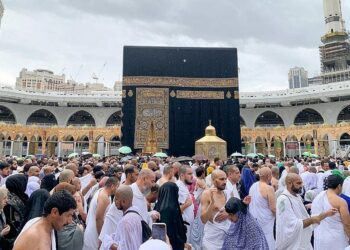 رئاسة شئون الحرمين تكثف جهودها لمواجهة الأمطار فى المسجد الحرام