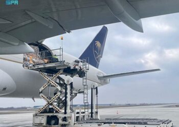 مغادرة الطائرة الإغاثية السعودية الثالثة  للشعب الأوكرانى