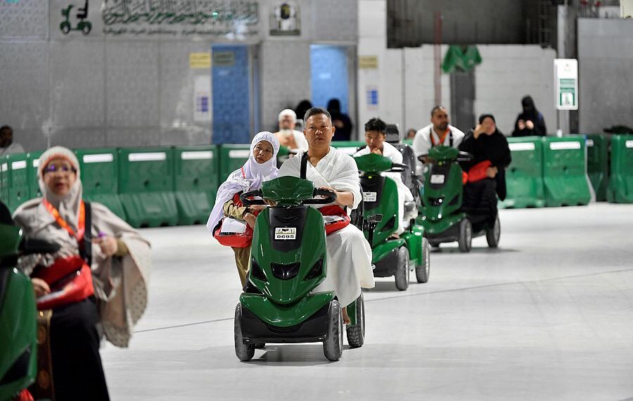 أكثر من 3000 عربة تنقل لخدمة قاصدى المسجد الحرام