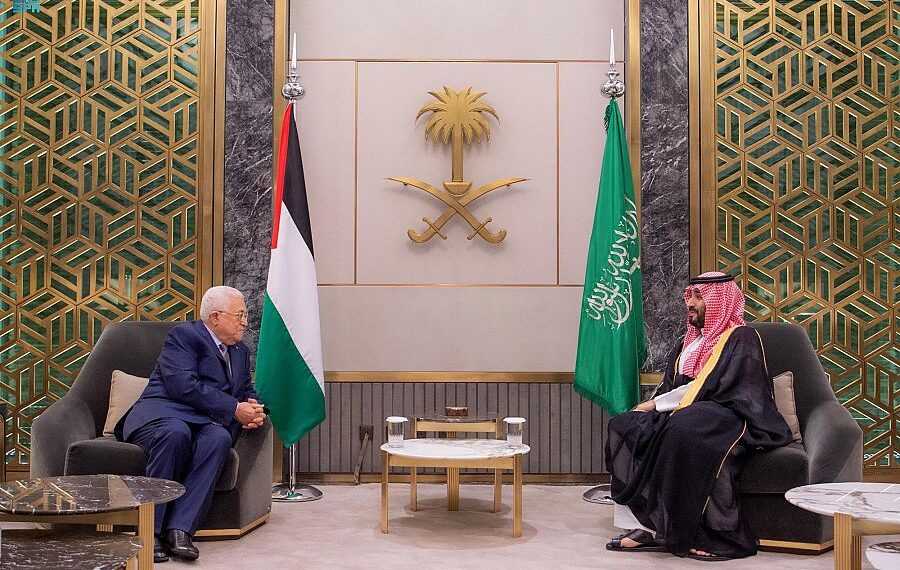 محادثات سعودية فلسطينية حول مستجدات الأوضاع فى المنطقة