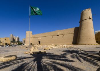 السعودية تعيد رسم خريطة السياحة والترفيه بالشرق الأوسط