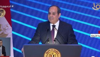 الرئيس السيسى: أمن واستقرار الدول مسئولية الشعب جانب الحكومة والقيادة